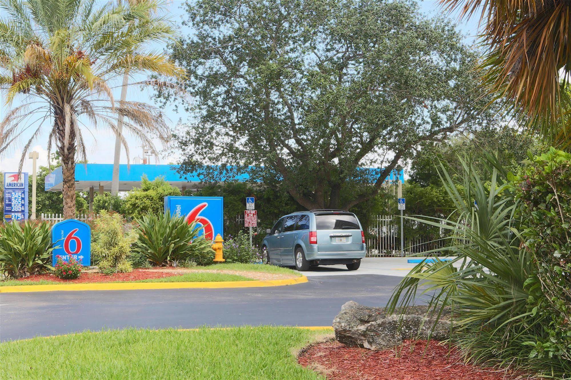 Motel 6-Cutler Bay, Fl Ngoại thất bức ảnh
