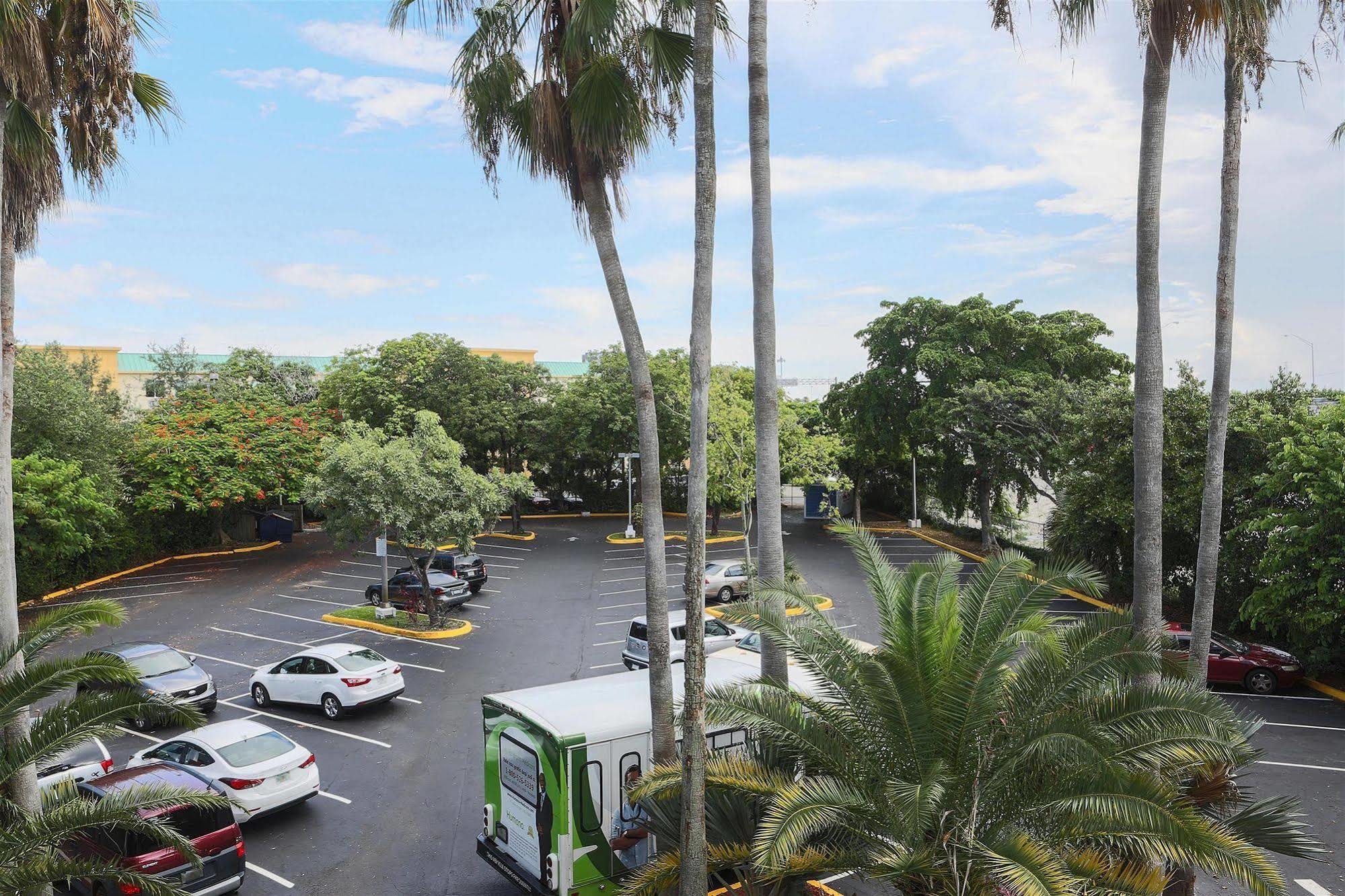 Motel 6-Cutler Bay, Fl Ngoại thất bức ảnh