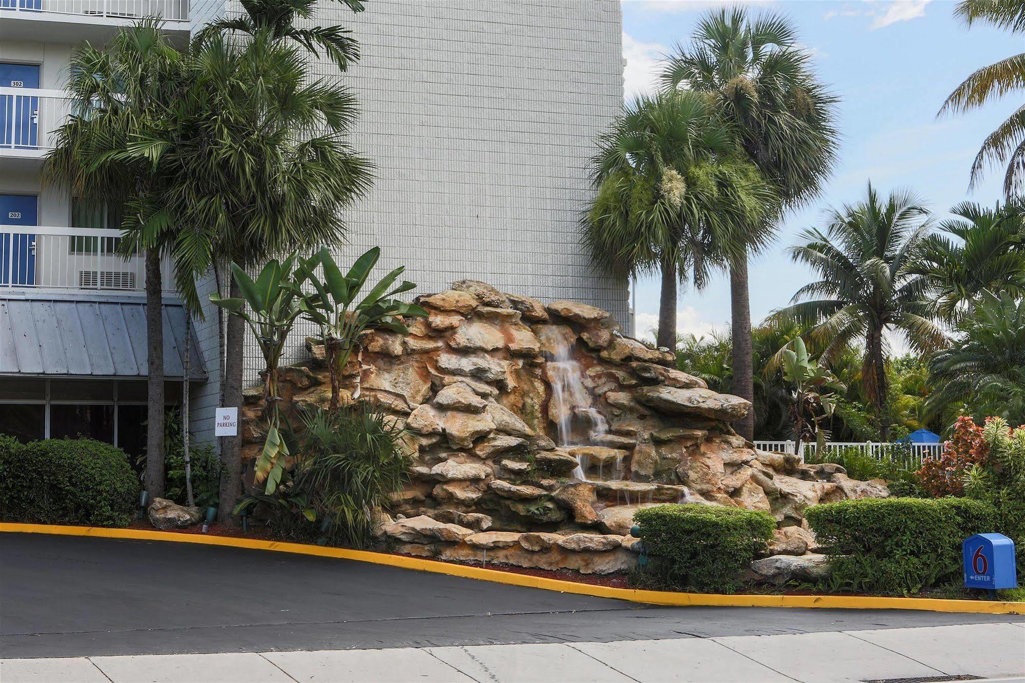 Motel 6-Cutler Bay, Fl Ngoại thất bức ảnh